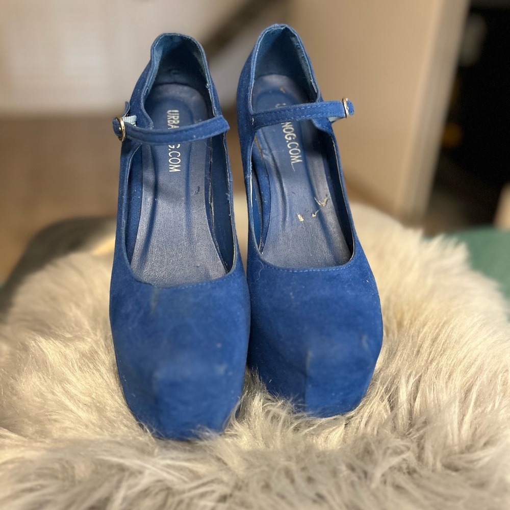 One of a kind and it very comfortable.